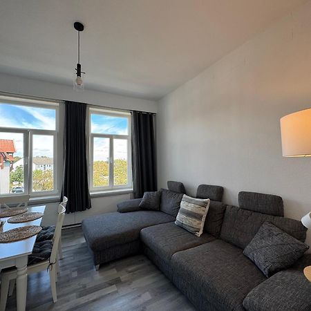 Moderne 4 Zimmer Apartment Mit Bergblick Stadtzentrum Contactless Check-In Gehrden  Exterior foto